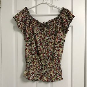 Suzy Shier Floral Blouse Top S Off Shoulder